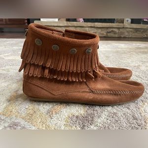 Minnetonka Brown Fringe Moccasin Boots